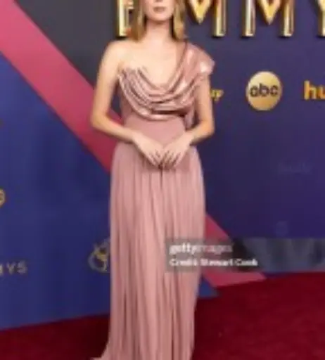 Image 12443940 from Hannah Einbinder