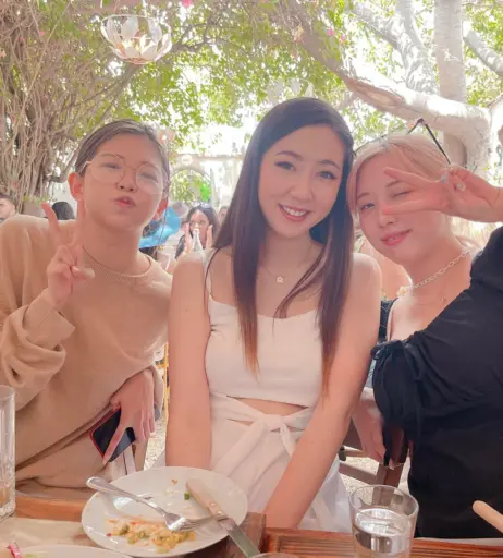 Image 12418713 from Starsmitten / Celine