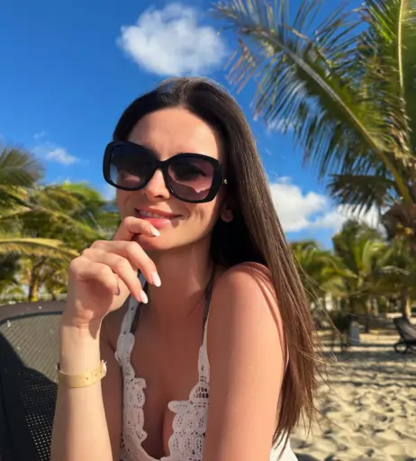 Image 12417603 from officially.emm