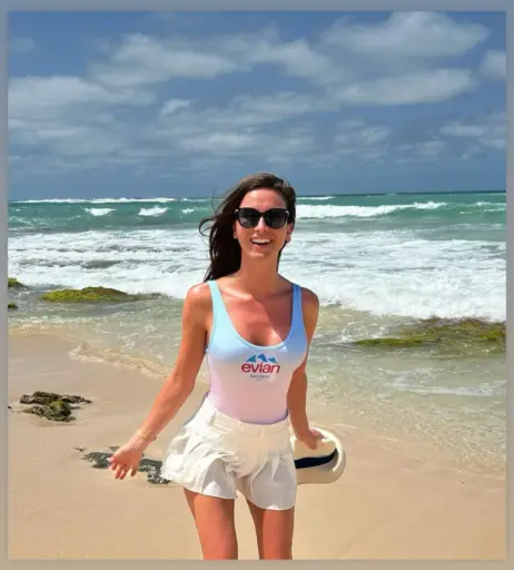 Image 12417604 from officially.emm