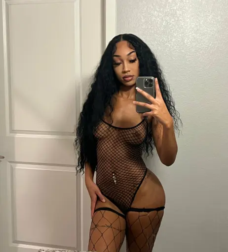 Image 12412526 from exoticblasiann / Creamiest freshman on OF
