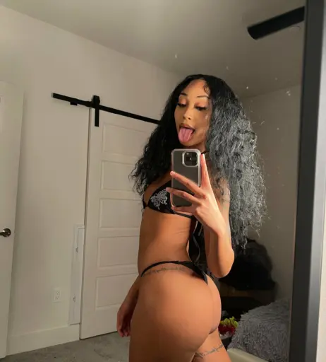 Image 12412539 from exoticblasiann / Creamiest freshman on OF