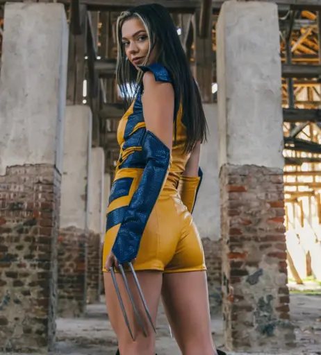 Image 12425305 from foxylauragirl