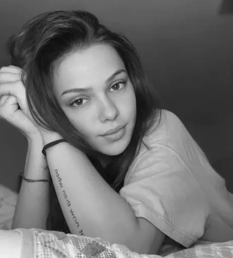 Image 12425279 from foxylauragirl