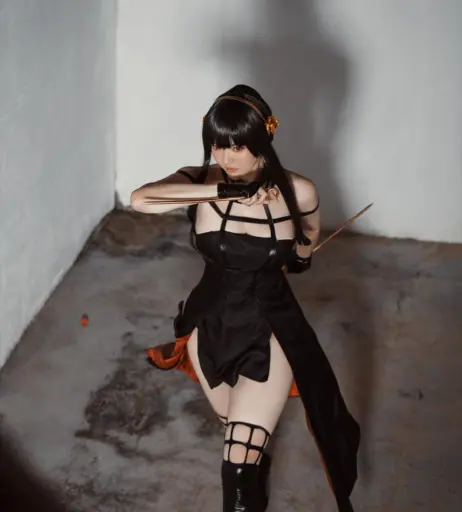 Image 12421062 from Ying Tze