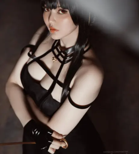 Image 12421060 from Ying Tze