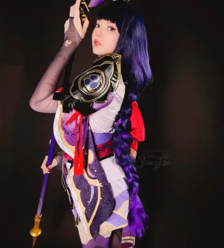 Image 12421041 from Ying Tze