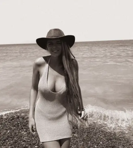 Image 12436413 from Lies Zhara (Dutch Influencer)