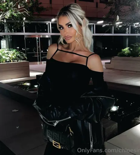 Image 12430320 from Chloe Sims