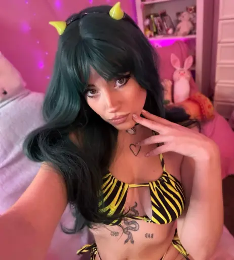 Image 12432413 from Yuraghi