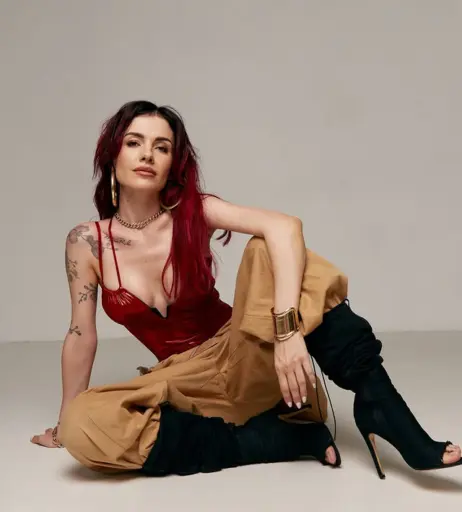 Image 12439806 from Mamarika