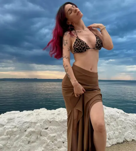 Image 12439799 from Mamarika