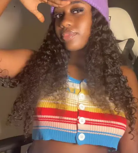 Image 12495682 from Molly Unruly / itsjust_bigme7 / PondsKira84896 / Barely Seen