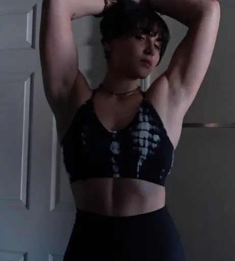 Image 12494944 from buffcheeks