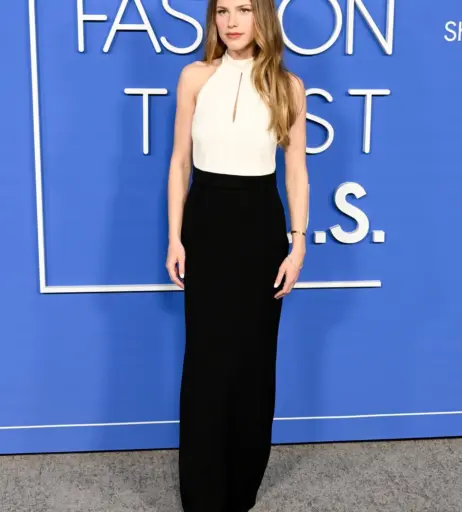 Image 12494216 from Halston Sage