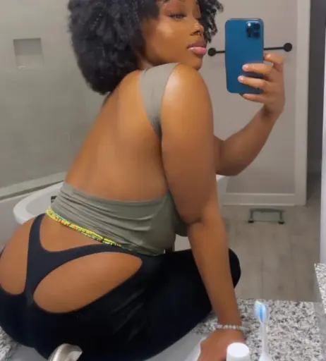 Image 12487169 from kcurieuse