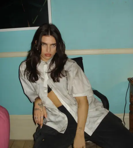 Image 12489421 from Mae Muller