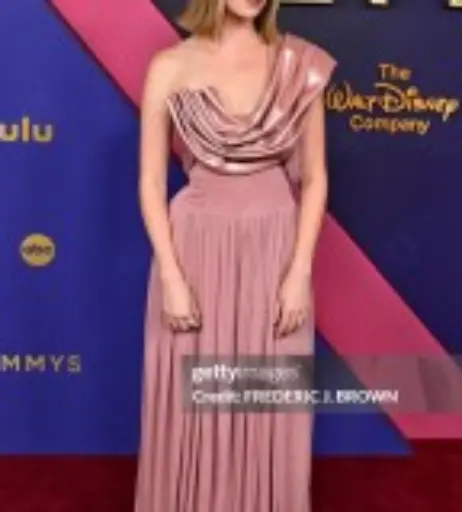 Image 12489442 from Hannah Einbinder