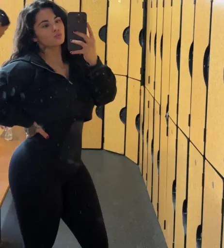 Image 12355869 from Jackie tomasulo / jackiestacksthejacksons / Squatwithjackie