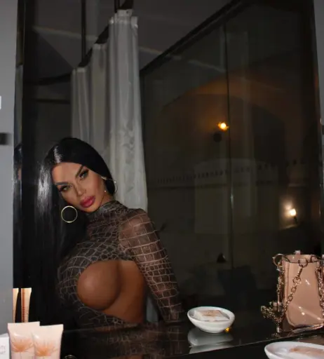 Image 12355754 from Adriane Linn | chantall.luxardi