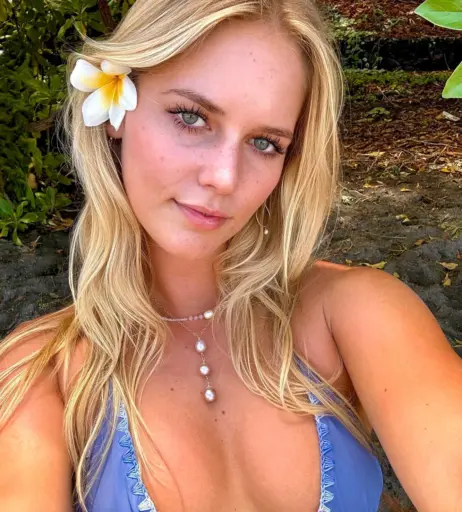 Image 12355228 from Luna Loyd