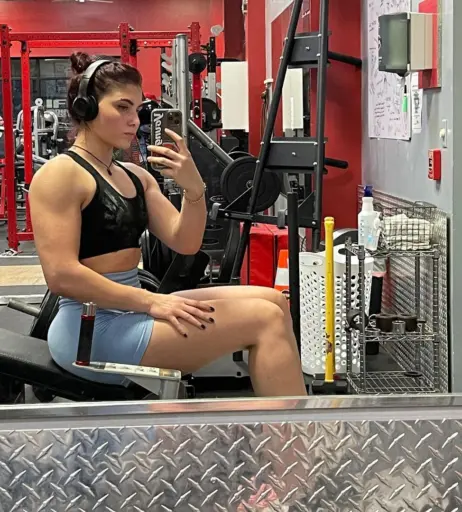 Image 12356655 from buffcheeks