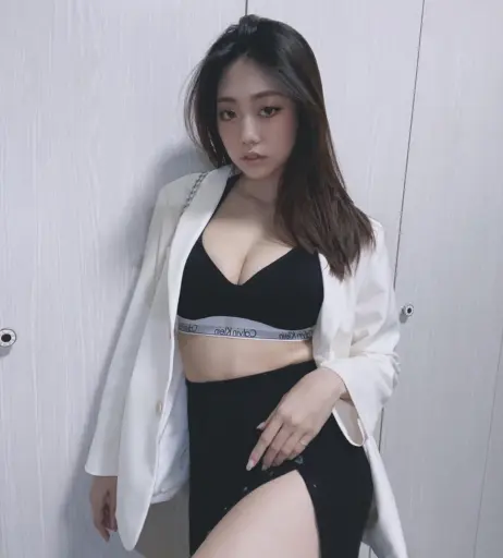 Image 12350289 from zebra_yang