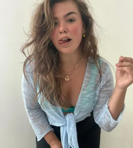 Image 12353294 from Abbey Hoes