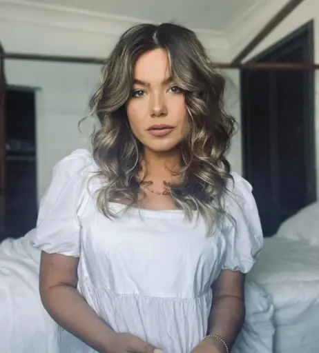 Image 12353284 from Abbey Hoes