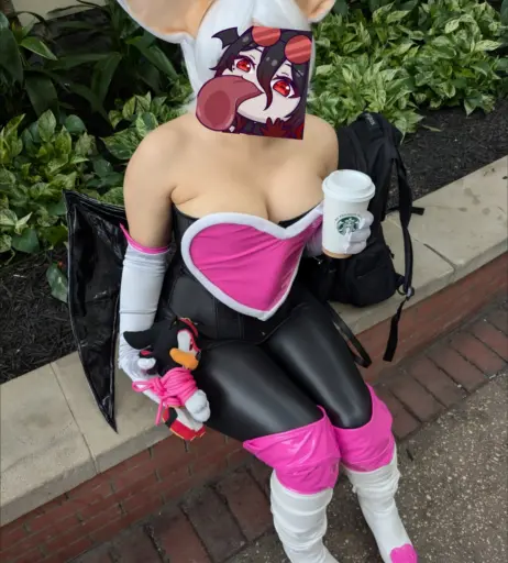 Image 12362563 from Carmilla Roux