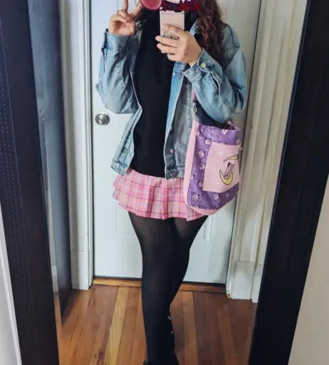 Image 12362572 from Carmilla Roux