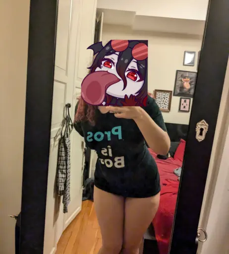 Image 12362578 from Carmilla Roux