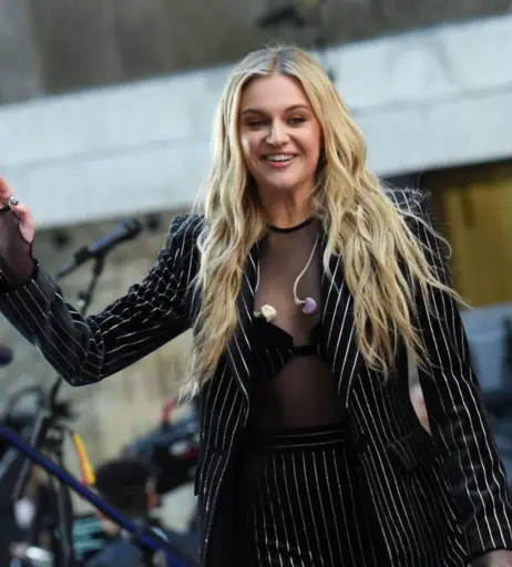 Image 12340161 from Kelsea Ballerini