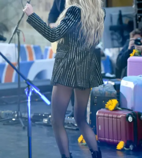 Image 12340169 from Kelsea Ballerini