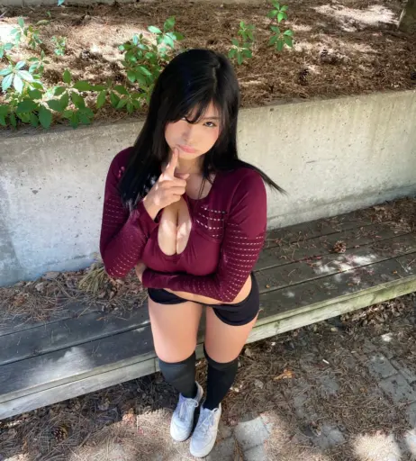 Image 12314472 from Karenxtran/Strawberry.bunni