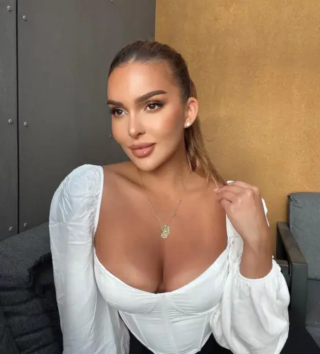 Image 12313415 from Sara Chafak