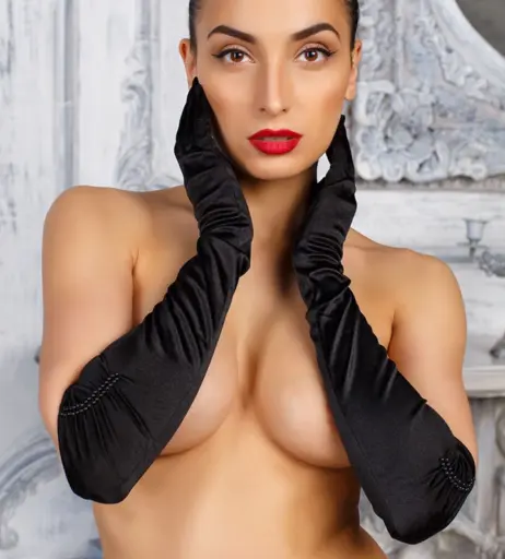 Image 12313385 from Giuliana Karapetian