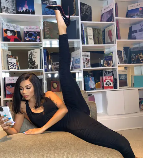 Image 12312186 from Brittany Renner