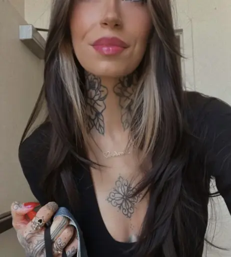 Image 12319621 from screamformepoe - scr3am4mep0e - robinandpoe - scream4mepoe