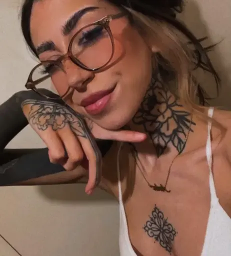 Image 12319605 from screamformepoe - scr3am4mep0e - robinandpoe - scream4mepoe