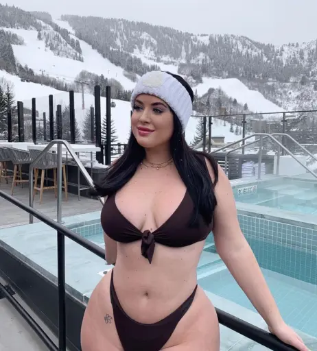 Image 12324831 from Holly Luyah