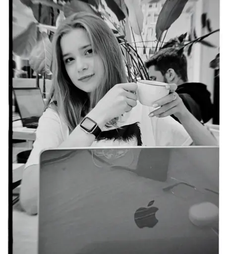 Image 12324130 from Liza Voroncova