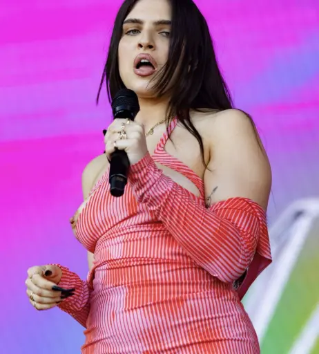 Image 12321144 from Mae Muller