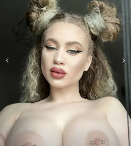Image 12338417 from Lexxyy