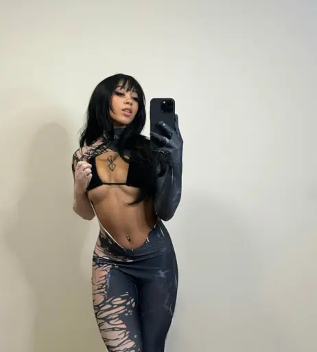 Image 12334843 from Frizzylifts | Missfrizz