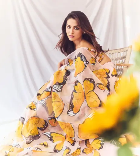 Image 12339992 from Wamiqa Gabbi