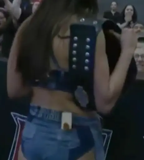 Image 12339910 from Wren Sinclair / Madi Wrenkowski