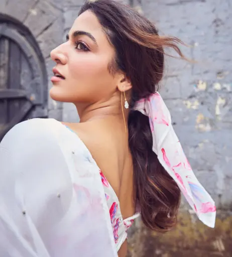 Image 12339968 from Wamiqa Gabbi