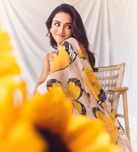 Image 12339976 from Wamiqa Gabbi