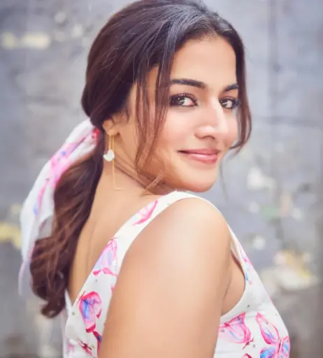 Image 12339975 from Wamiqa Gabbi